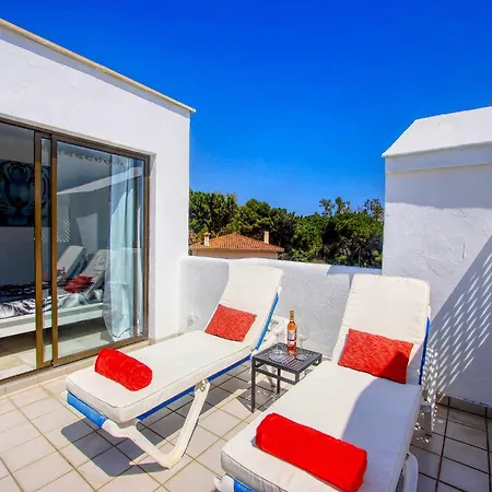 Beachside With Jacuzzi & Pool ماربيا